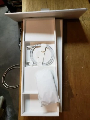 New Genuine Apple Magic Keyboard A1644 & Mouse 2 A1657 Wireless Rechargeable - Image 1 of 4