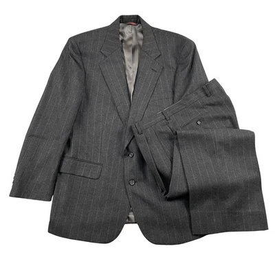 VTG Cricketeer 1841 Full Suit 42S Mens Gray Pinstripe Pleated 2 Button Wool USA - Image 1 of 4