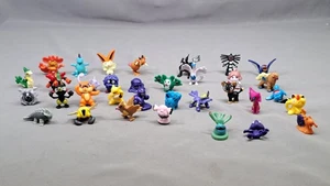 Pokemon Micro Mini Figuras 33 Personajes 1" RL R/L.W PK Plástico Vinilo Juguetes Lotes - Imagen 1 de 7