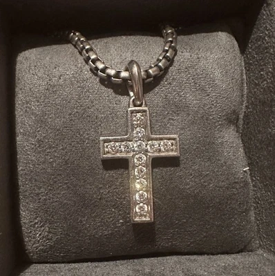 Colgante Cruz Pavé David Yurman | Con Cadena Caja 20 Pulgadas.  Foto 1 de 4