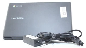 Samsung Chromebook 3  XE500C13 11.6" 4GB RAM 1.6GHz Celeron N3060 16GB; 517510 - Picture 1 of 9