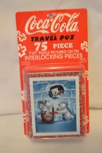 Puzzle da viaggio Coca Cola Cola 75 pezzi ad incastro in latta 7"x9" orsi polari NUOVO - Foto 1 di 2