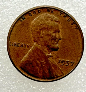 1957 Lincoln Wheat One Cent Error Coin Large Cud Obverse In Liberty - Picture 1 of 3