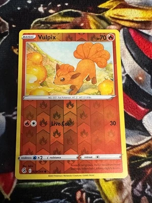 Vulpix 028/264 Swsh08: Fusion Strike Reverse Holo - Image 1 of 2