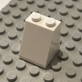 1x LEGO&reg; 6552126 - 3678b - Tilt 65&deg; 2 x 2 x 2 White