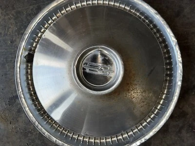 Oldsmobile Custom Cruiser 88 98 Jetstar Starfire 1966 tapacubos de 14" cubiertas de rueda Foto 1 de 3