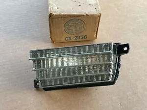 Corvette C3 Front Parking Light Assembly GM Left 73 74 1973 1974 NOS - Foto 1 di 4