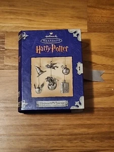 Harry Potter Hallmark Set of 6 Hogwarts Charms Pewter 2000 Keepsake Ornament - Picture 1 of 3