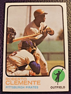 1973 Topps Baseball card- #50 Roberto Clemente EX + - NM