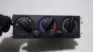 98 NISSAN PATHFINDER CLIMATE Controller - Picture 1 of 6