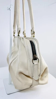 Bolso de mano COACH de colección suave cuero hueso Dr Bag EE. UU. 4055 excelente estado. Foto 1 de 4