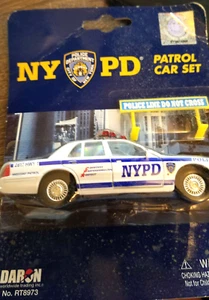 New Daron NYPD Patrol Car Set #RT8973 - Picture 1 of 2