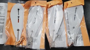 4 Stück - Zuverlässige Bunker Löffel 10" weiß gestreifte Barschköder Salzwasser Posten - Bild 1 von 6