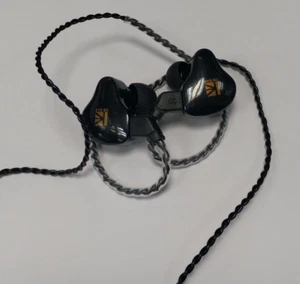 Earphones in Ear Monitor Super Bass Wired Earbuds, Crystal Clear Sound IEM - Picture 1 of 7