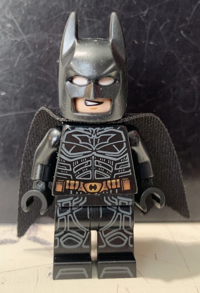LEGO DC Super Heroes Minifigure Batman The Dark Knight 76240 sh791
