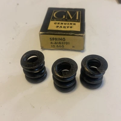1949-50 1971-74 Chevrolet Spring, Vent Pivot Shaft GM P/N 4162191 Set Of 3 NOS - Image 1 of 4