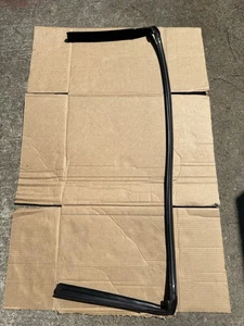 BMW E36 Z3 Front Top Windshield Seal Weather Gasket USED OEM - Picture 1 of 9