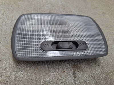 Conjunto de lámpara gris claro mapa cúpula superior trasera Honda Pilot 2010-2015 OEM #5 Foto 1 de 4