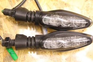 KTM 390 125 250 Duke 2017 2018 2019 2020 front turn signal indicator flasher - Picture 1 of 2