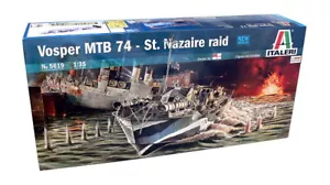 ITALERI 5619 Military Model 1/35 War Ship Vosper MTB 74 - St. Nazaire raid T5619 - Foto 1 di 1
