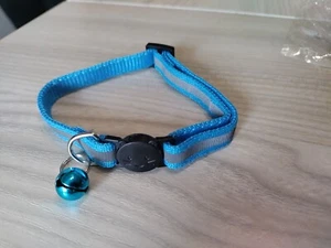 Collare Azzurro Con Campanello Riflettente Per Piccoli Animali - Foto 1 di 2