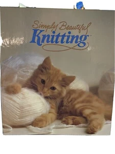 Simply Beautiful Knitting USA 60 Patterns 2-Ring Binder c1986 Odhams Leisure - Picture 1 of 9