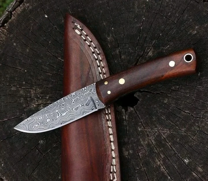 M DAMASCUS Custom HandMade Forged Damascus Steel Skinning Hunting Knife Wood Handle 2900