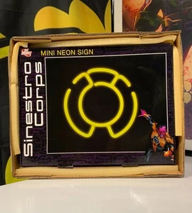 Sinestro Mini Neon Sign DC Comics US Version. - Picture 1 of 4