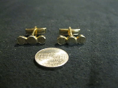 Vintage Gold Plated Row Three Circle Sides Textured Cufflinks       CC3 - Image 1 of 4