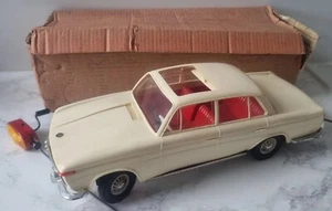 Rare Arnold Toys Western Germany BMW Crank Wire Powered 1/18? Plastic Car Boxed - Picture 1 of 13