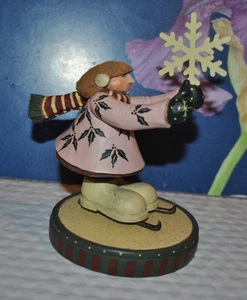 Figura Niña Bailando Nieve 2001 Williraye Studio WW2628A Navidad Invierno De Colección - Imagen 1 de 4