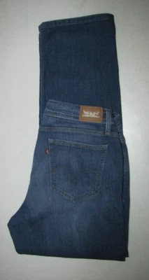 Женские джинсы Levis 529 изогнутые прямые штанины. Размер 16 (14) синий. 30 1/2 дюйма внутренний шов. - Изображение 1 из 3