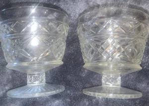 Hazel Atlas Glas Gothic Big Top Erdnussbutter Sherbet mit Fuß 2 Tassen gebraucht - Bild 1 von 7