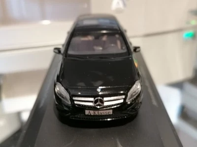Schuco 1/43 Mercedes Classe A W176 Cosmo Black MINT with box dealer edition - Immagine 1 di 4
