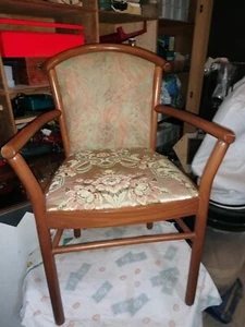 poltroncina in legno di faggio tessuto damasco - Foto 1 di 3