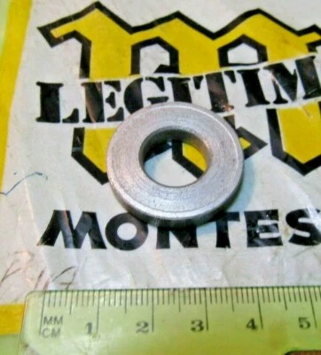 Arandela espaciadora de rueda delantera Montesa Cappra 125 MX p/n 18,50,115 NOS 18M 1970-1974 Foto 1 de 4