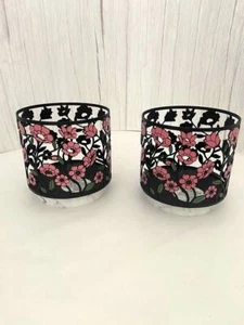 2 BATH & BODY WORKS ROSA BLUMENBEET BLÜTE 3 DOCHT KERZENHALTER MARMORSOCKEL NEU - Bild 1 von 1