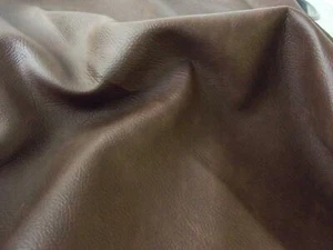 Material de tela de vinilo para tapicería de cuero de PVC MATT FR - MARRÓN - Imagen 1 de 1