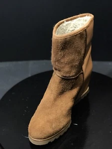New MARC by Marc Jacobs Winter Warming Tan Wedge Boots Size EU 39.5 RTL $330 - Picture 1 of 8