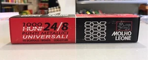 1000 PUNTI METALLICI UNIVERSALI PER CUCITRICI PASSO 128 '24/8'-10 Scatole BOXES - Foto 1 di 3