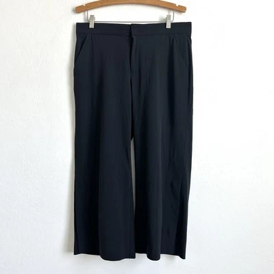Pantalones Athleta 12 Recortados Pierna Ancha Elastizados Ligeros Bolsillos Sedosos Negros Foto 1 de 4