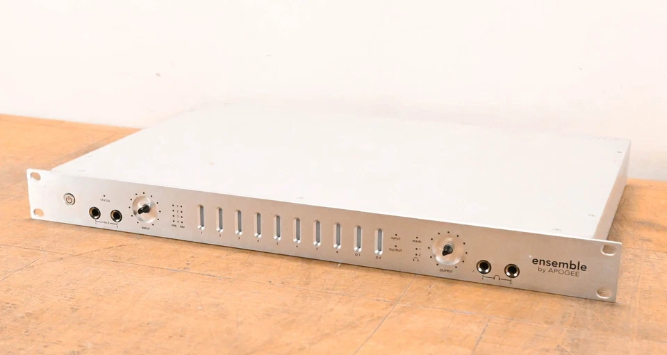 Аудиоинтерфейс Apogee Ensemble FireWire CG01TYB - Изображение 1 из 4