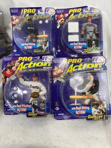 STARTAUFSTELLUNG PRO ACTION BASEBALL ACTION VIER STÜCK - Bild 1 von 13