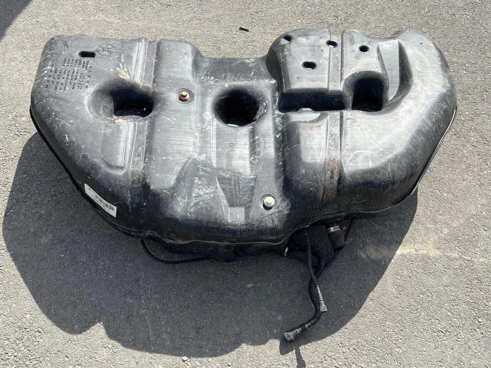 Conjunto de tanque de combustible para Nissan MAXIMA 2016 Thru 31/12/15 OEM envío gratuito Foto 1 de 4