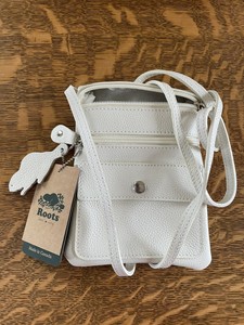 roots satchel