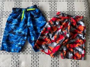 Lot Of 2 Boys Speedo Swim Suit Trucks Size Medium Comfortable Boxer Lined - Picture 1 of 3
