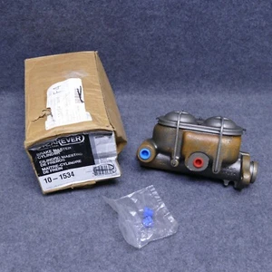 71-84 K25/K2500 Suburban 74-78 P-30 Van Brake Master Cylinder 10-1534 OEM 76398 - Picture 1 of 10
