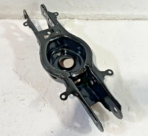 Cadillac CT5 2020-2025 brazo de control delantero inferior trasero derecho percha de resorte #105007 - Imagen 1 de 10