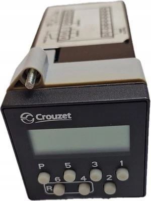 Crouzet CPT4 1-Preset LCD Counter 6 cifre 5kHz 230VAC IP65 montaggio a pannello - Immagine 1 di 4