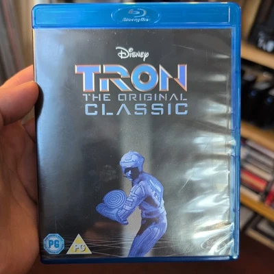 TRON, 1982 film (Blu-ray). Disney. Jeff Bridges. Sci-Fi Adventure. - Image 1 of 2